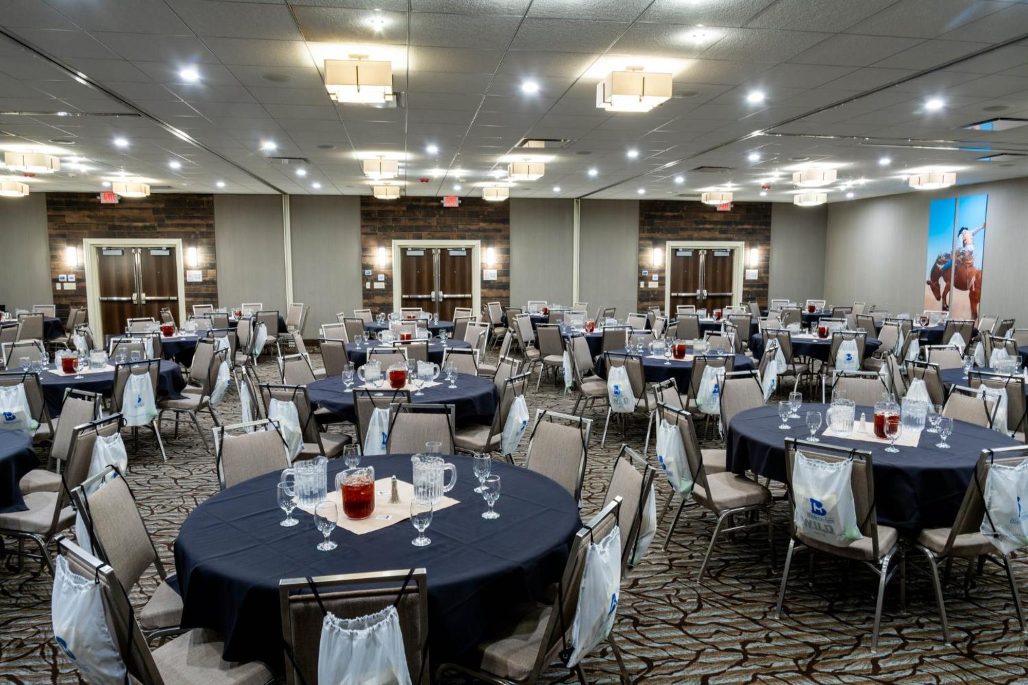 Holiday Inn Cody - Convention Center By Ihg Εξωτερικό φωτογραφία